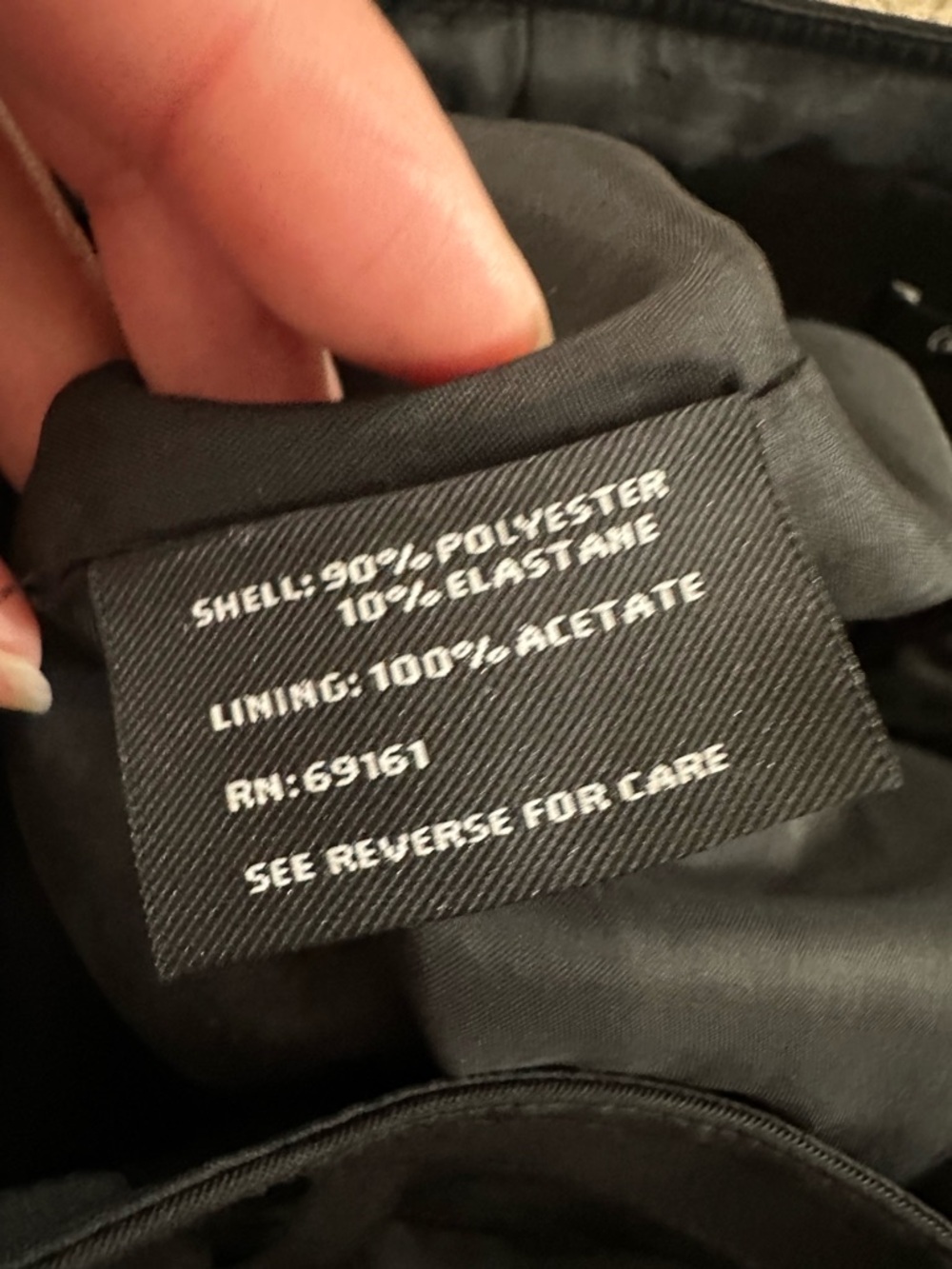 Carlisle Black Tailored Pencil Skirt - Picture 5 of 5